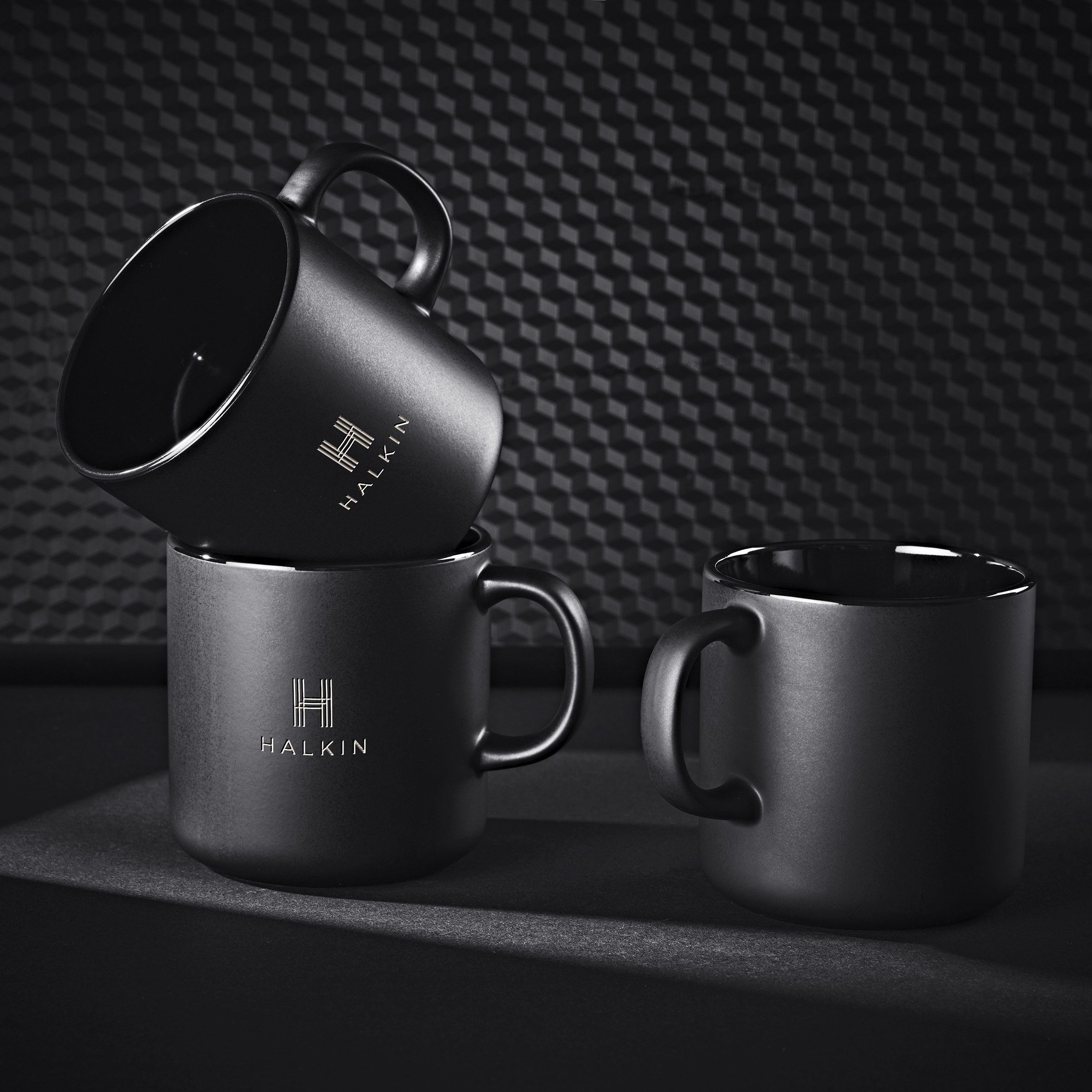 Alex Varga Aletina Ceramic Coffee Mug – 400ml - Image 2